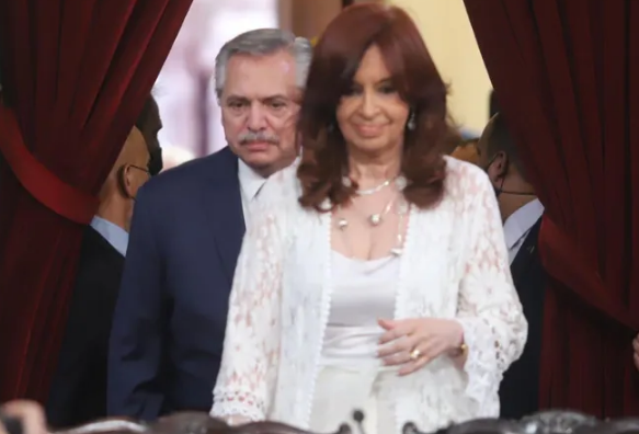 Cristina Kirchner Mostró Cómo Quedó Su Despacho Tras El Ataque La Banda Diario 3792