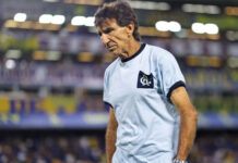 Gustavo Costas mantiene una duda en la formación de Racing para enfrentar a Boca por el Torneo Apertura