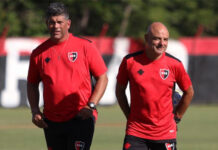 Newell’s despidió a la dupla Orsi y Gómez después de perder con Banfield: el comunicado del club