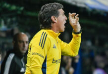 Claudio Úbeda evalúa hacer diez cambios en Boca para enfrentar a Barcelona