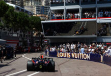 Max Verstappen se quedó en la largada del Gran Premio de Mónaco y tuvo que abandonar la carrera