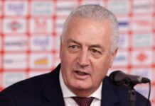 Gustavo Alfaro se retira de la actividad