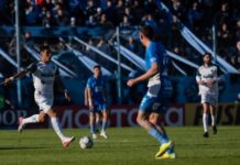 Sarmiento logró un triunfo clave por la permanencia